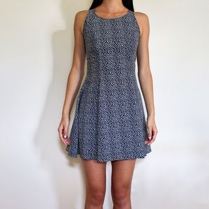 DIVIDED Women's Black and White Floral Dress